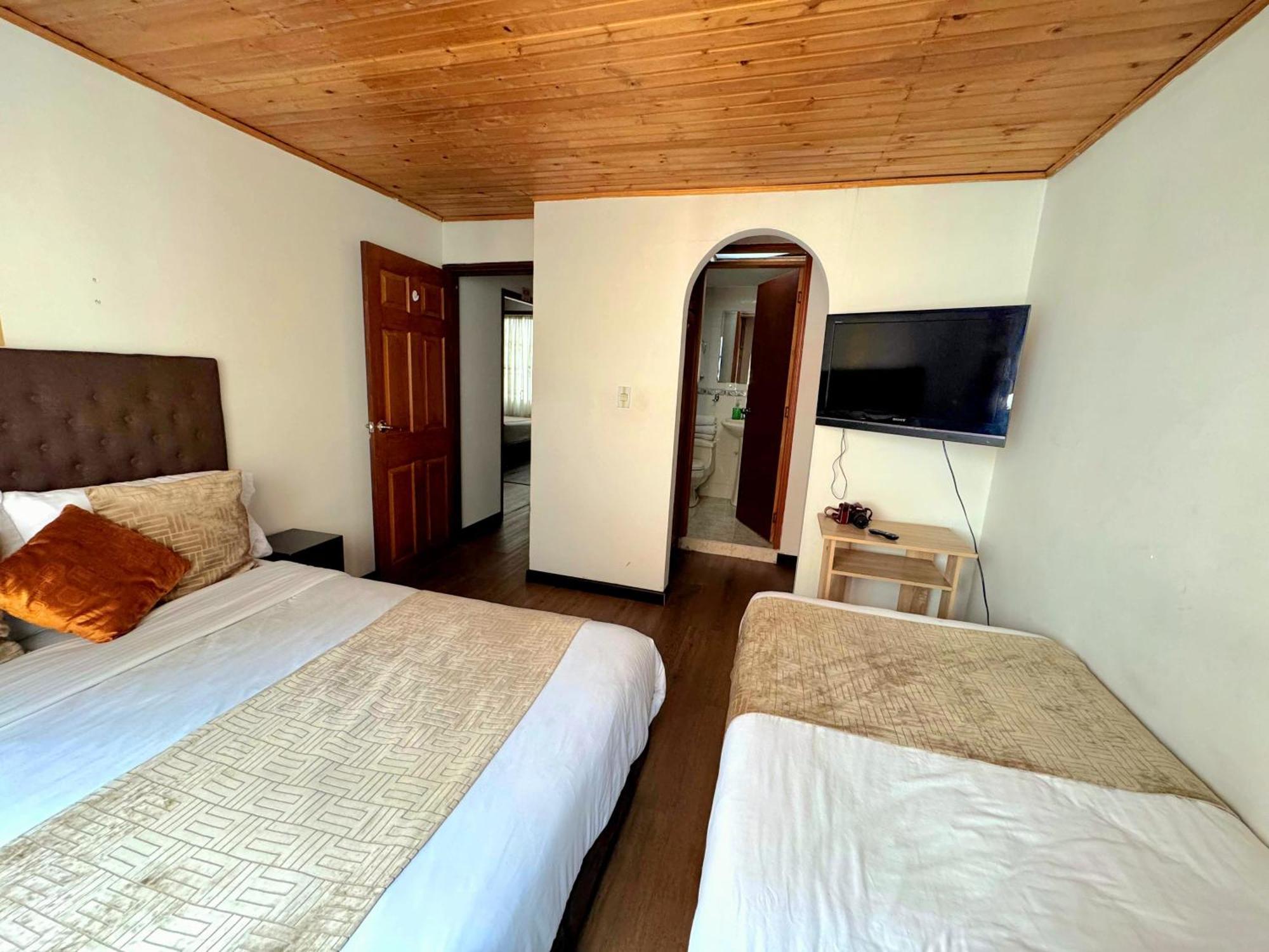 Hotel Oporto 83 à Bogotá Extérieur photo